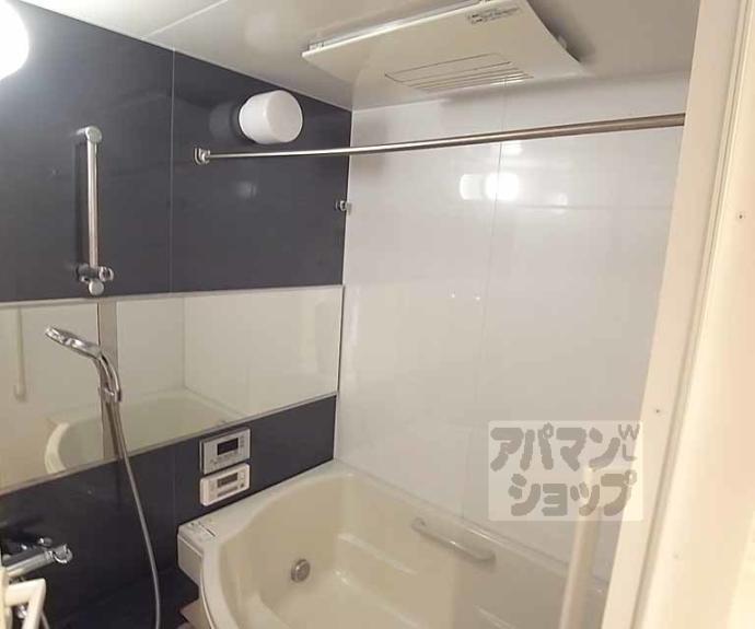 【サーパスシティ西院日照町】間取