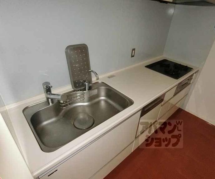 【サーパスシティ西院日照町】間取