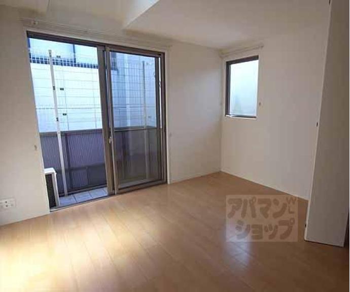 【シャーメゾン平尾】間取