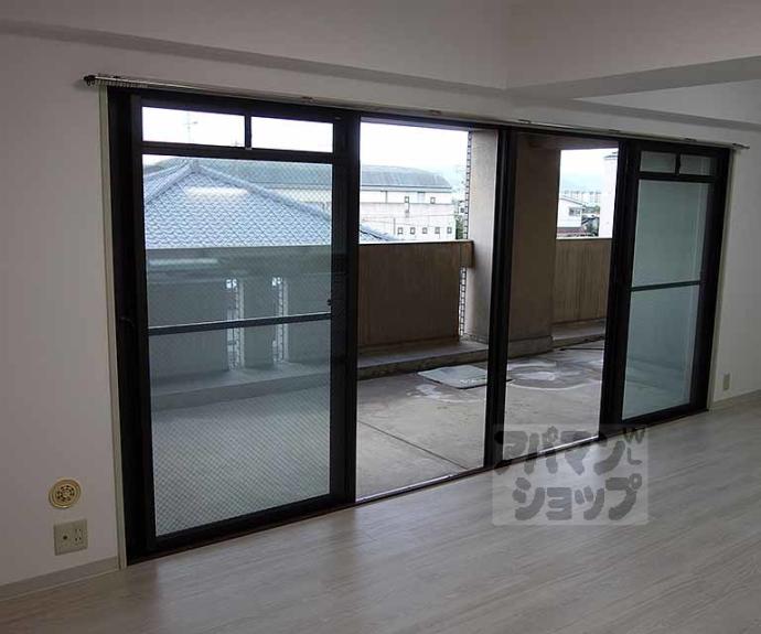 【ＧＡＲＮＥＴ　ＲＥＳＩＤＥＮＣＥ上桂】間取