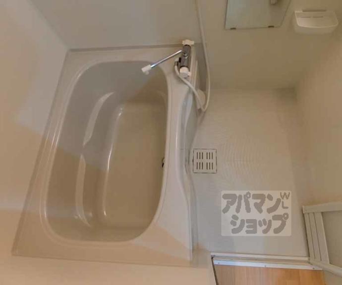 【エルメゾンフルール】間取