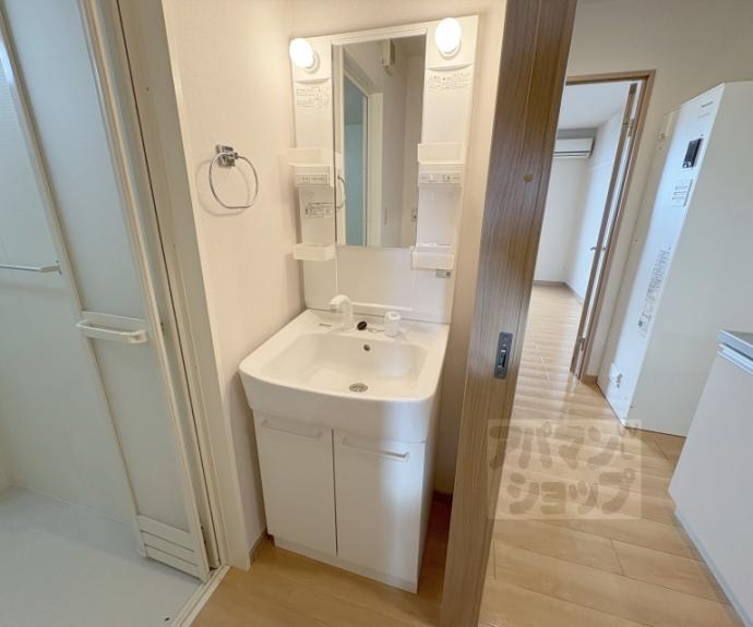 【エルメゾンフルール】間取