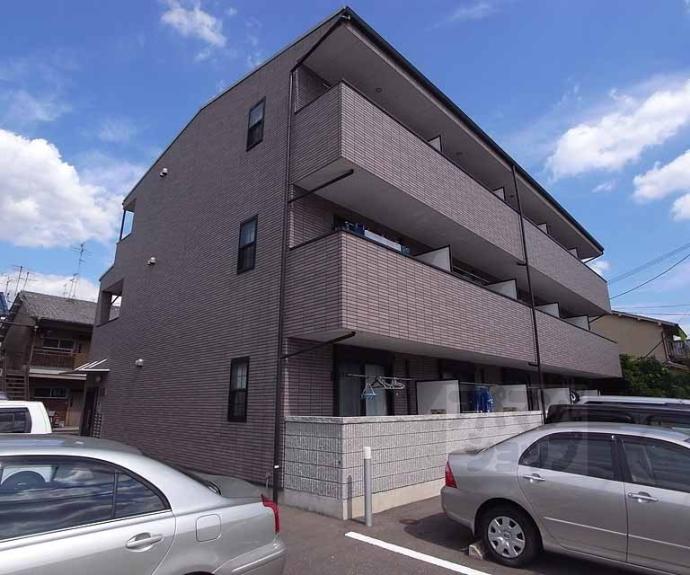 【アンプルールフェールデルニエ嵯峨ノ段町】間取