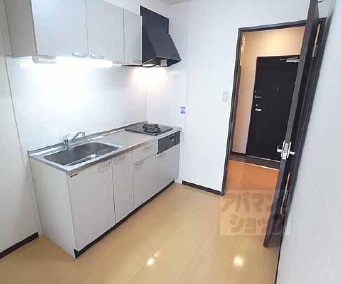 【アンプルールフェールデルニエ嵯峨ノ段町】間取