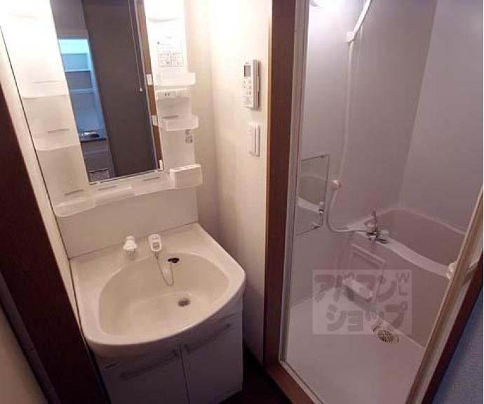 【オフージュ葛野】間取