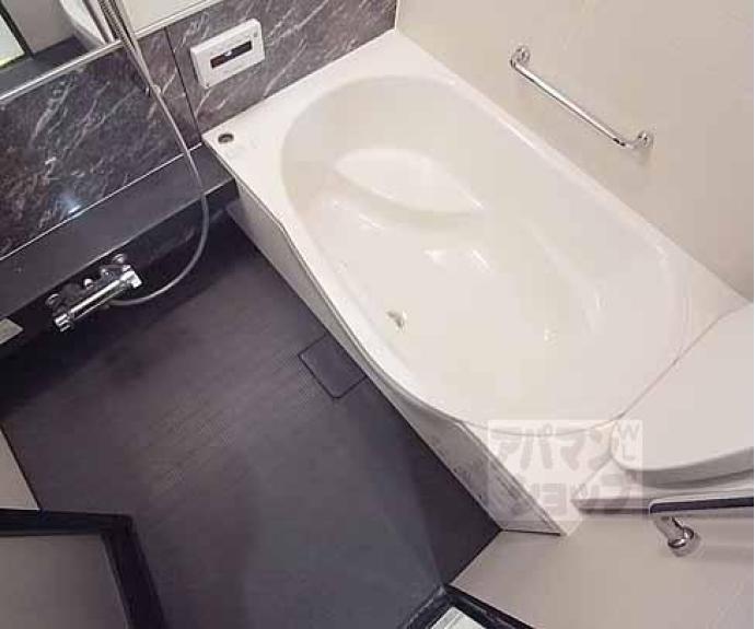 【パデシオン六地蔵ザ・タワーレジデンス】間取