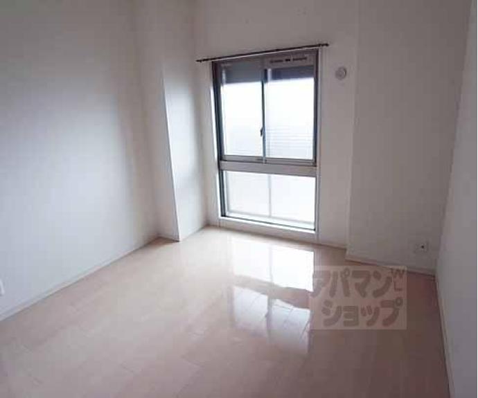 【パデシオン六地蔵ザ・タワーレジデンス】間取