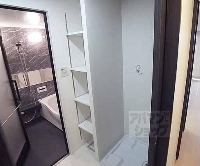 【パデシオン六地蔵ザ・タワーレジデンス】間取