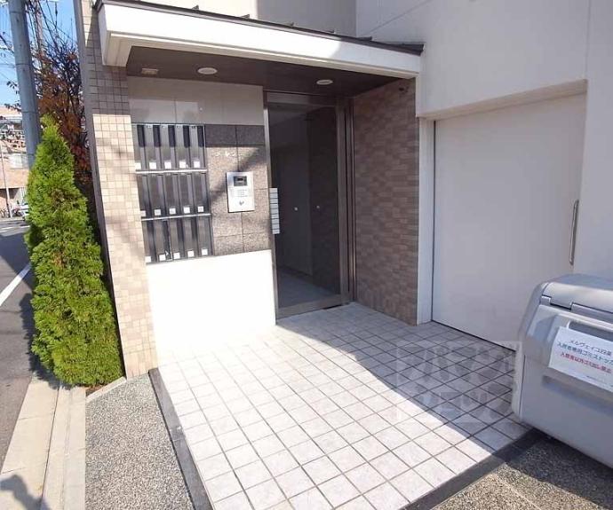 【メルヴェイユ四条】間取