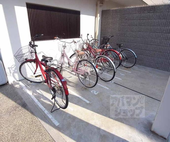 【メルヴェイユ四条】間取