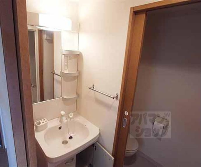 【メルヴェイユ四条】間取