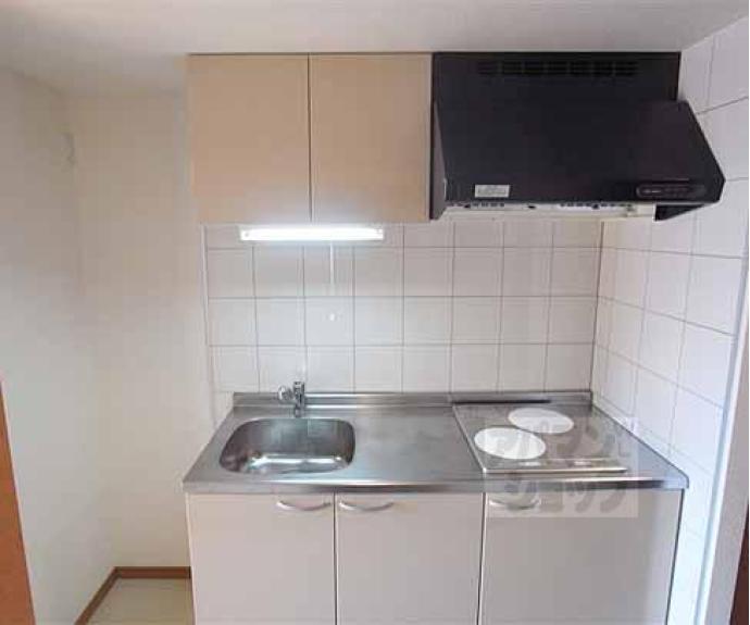 【メルヴェイユ四条】間取