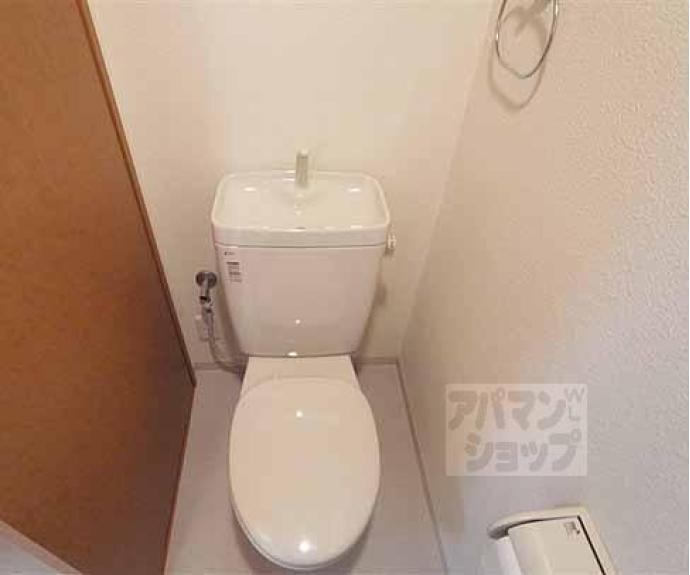 【メルヴェイユ四条】間取