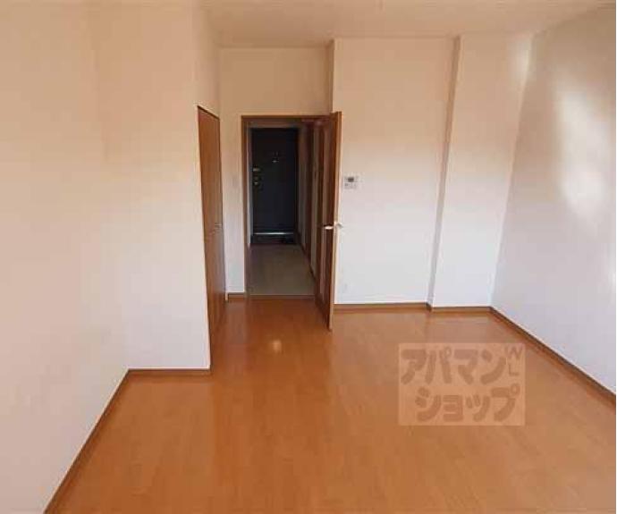 【メルヴェイユ四条】間取