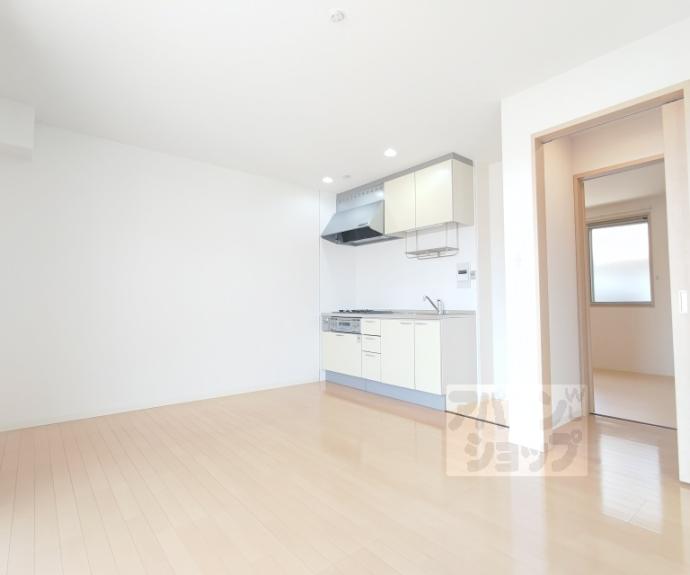 【ブリリアン鳴滝】間取