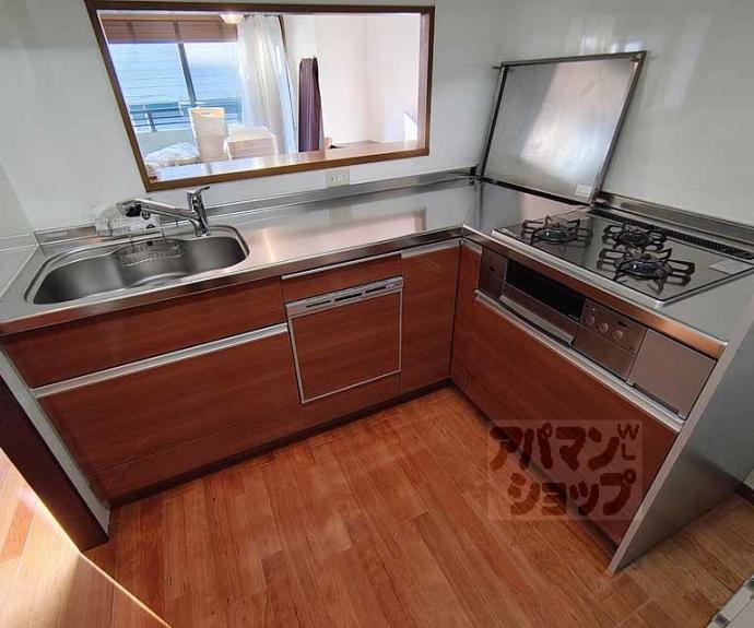 【ラウンドガーデン嵐山】間取