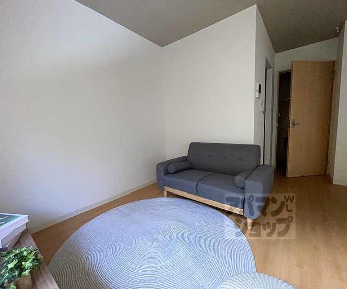 【コリーナ宇多野】間取