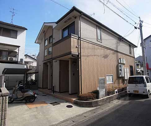 フィオーレ　０