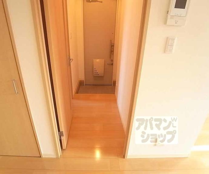 【シャーメゾン嵯峨野】間取