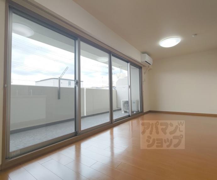 【レスタージュ京都ウエストシティゲート】間取
