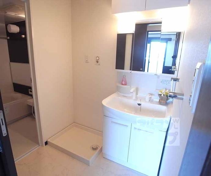 【ｉ．Ｈｏｕｓｅ０１】間取