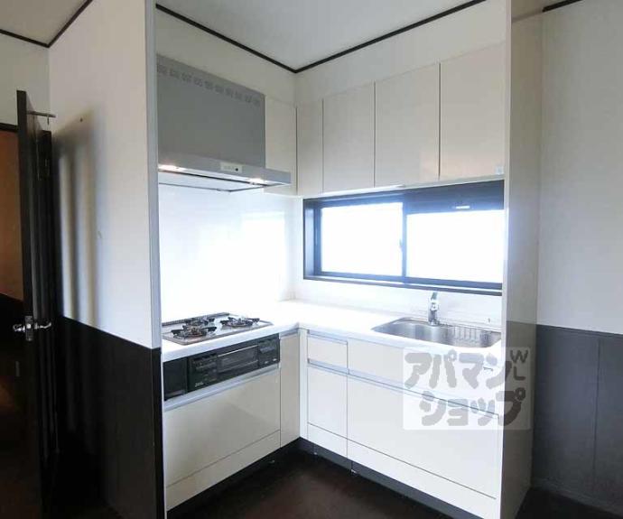 【ｉ．Ｈｏｕｓｅ０１】間取