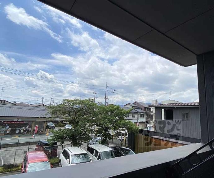 【コートハウス上桂】間取