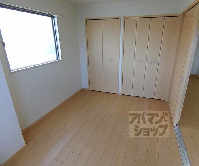 【ｆｏｒｅｓｔａｇｅ　西院】間取