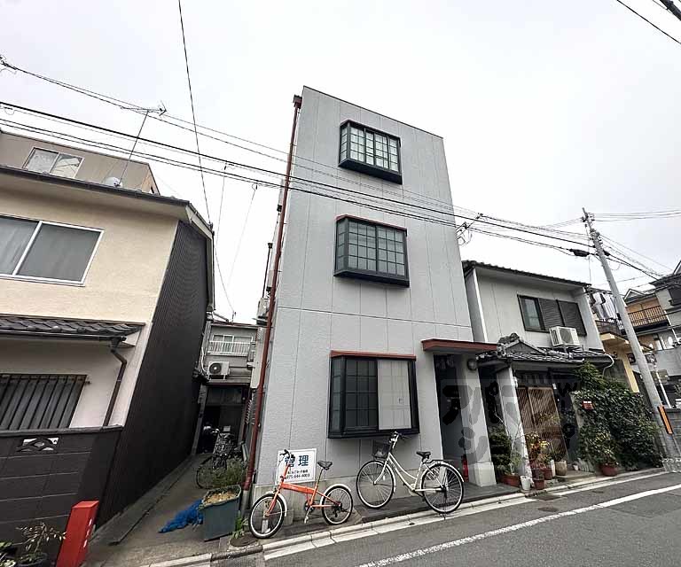 プティ・シャンテ太子道