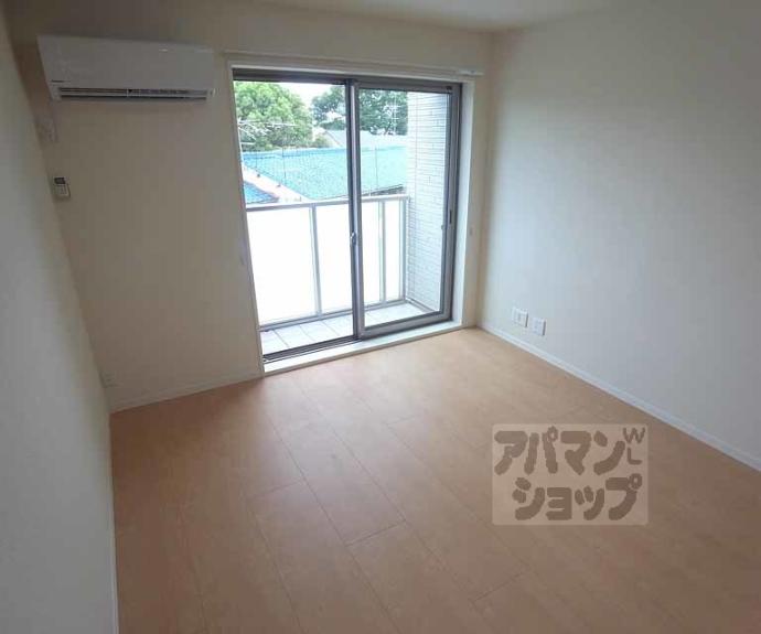 【clochette arbre】間取