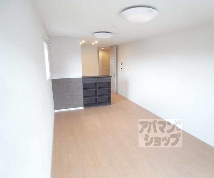 【ｃｌｏｃｈｅｔｔｅ　ａｒｂｒｅ】間取