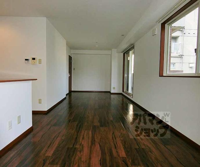 【フォレストコート】間取