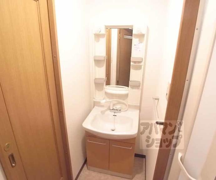 【ルシール二条】間取