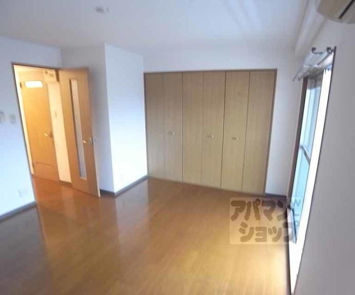 【ルシール二条】間取