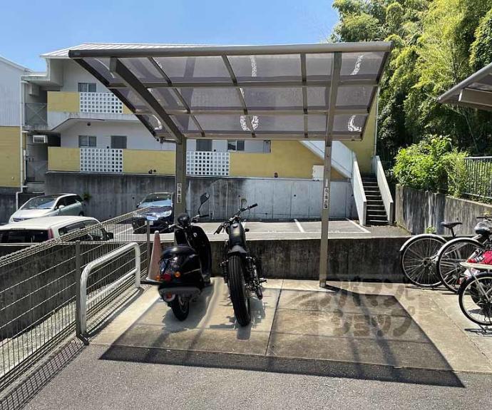 【Ｃｈａｌｅｔ　ｄｅ　ｌ＇ｏｕｅｓｔ】間取