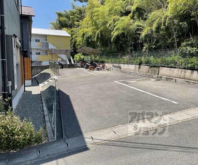 【Ｃｈａｌｅｔ　ｄｅ　ｌ＇ｏｕｅｓｔ】間取