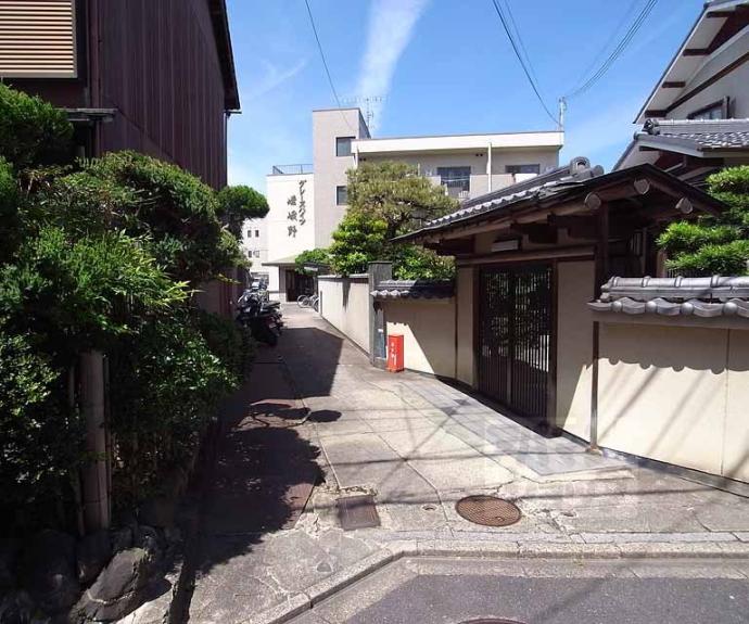 【グレースハイツ嵯峨野】間取