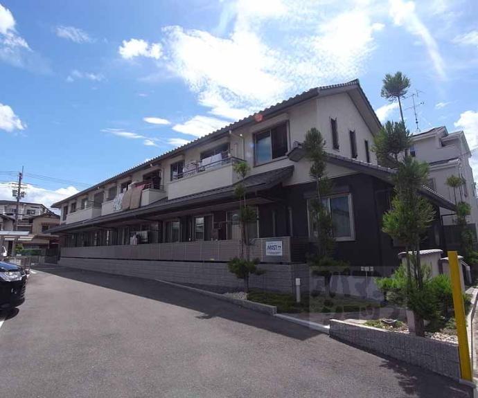 【シャーメゾン高新・嵯峨野】間取