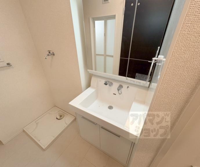 【コンフォート冷泉】間取