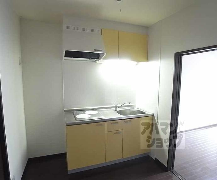 【マ・リッチ西院】間取