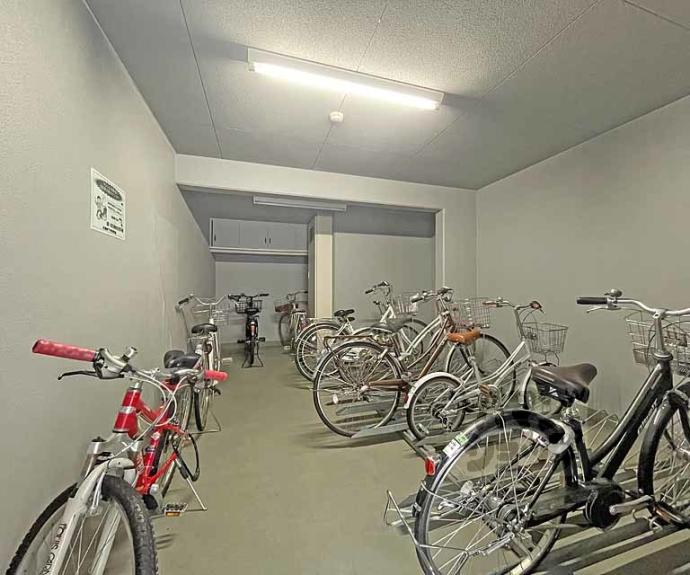 【ラプルミエール烏丸五条】間取