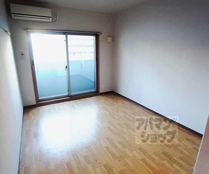 【ラ・プルミエール烏丸五条】間取