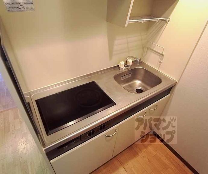 【ラ・プルミエール烏丸五条】間取