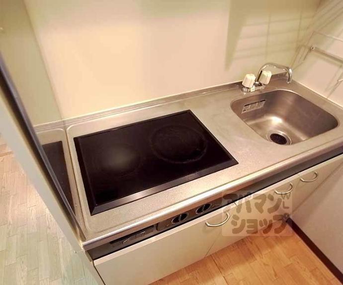 【ラ・プルミエール烏丸五条】間取