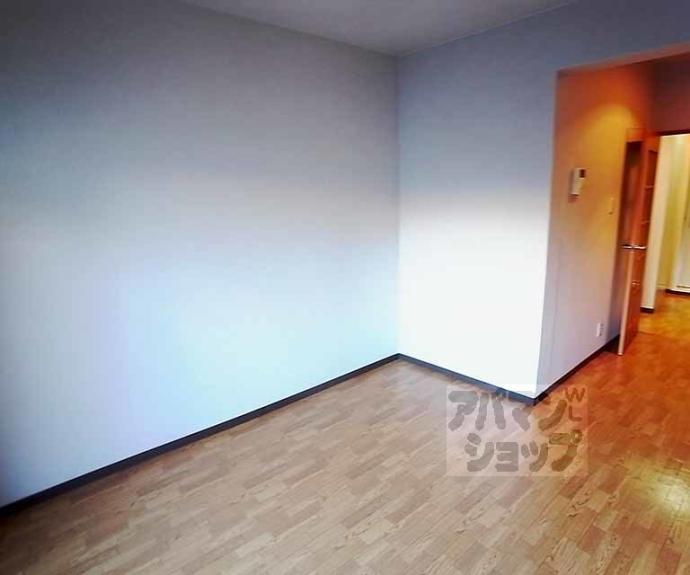 【ラ・プルミエール烏丸五条】間取