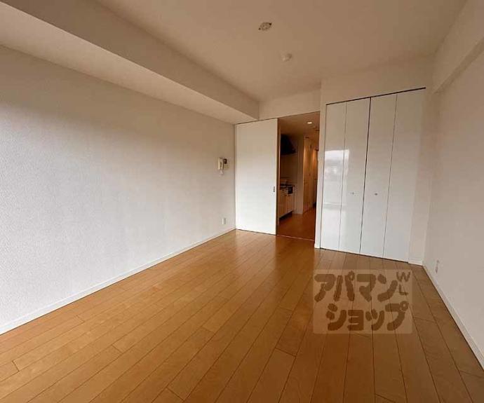 【プリモ・レガーロ西京極】間取