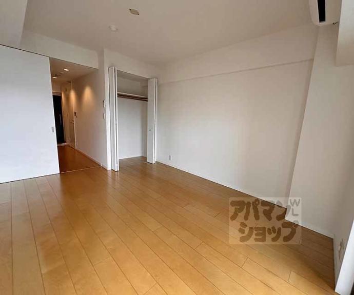 【プリモ・レガーロ西京極】間取