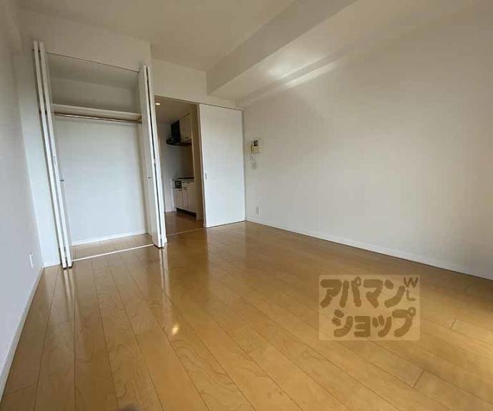 【プリモ・レガーロ西京極】間取