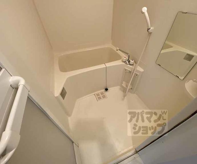 【プリモ・レガーロ西京極】間取