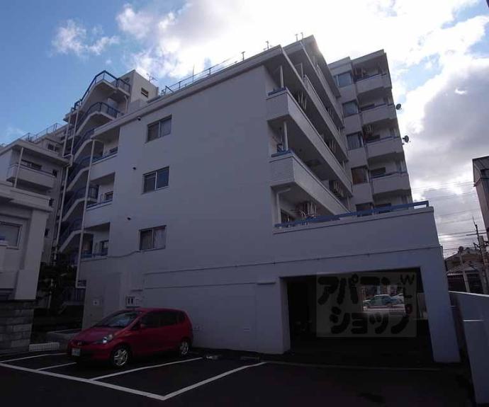 【ライトコート嵯峨】